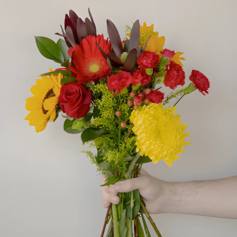 Bridal Centerpieces Fresh Yellow and Red Flowers